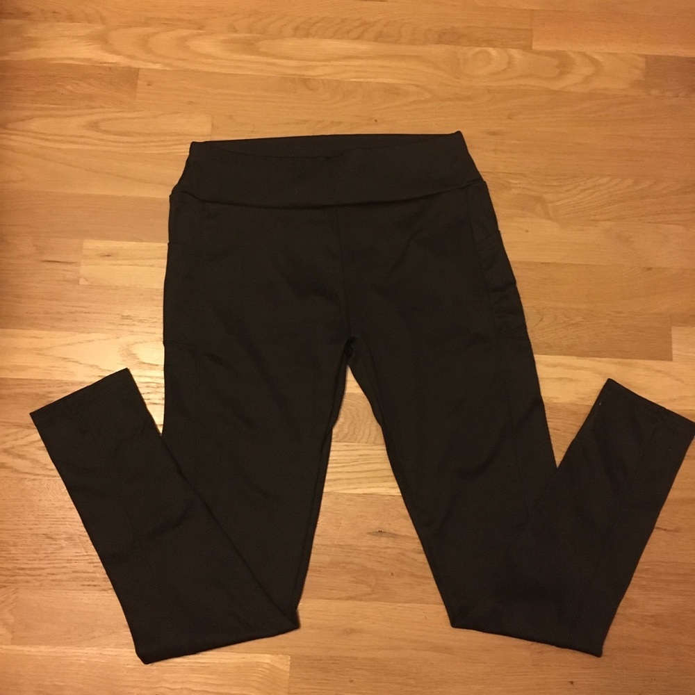 Black leggings